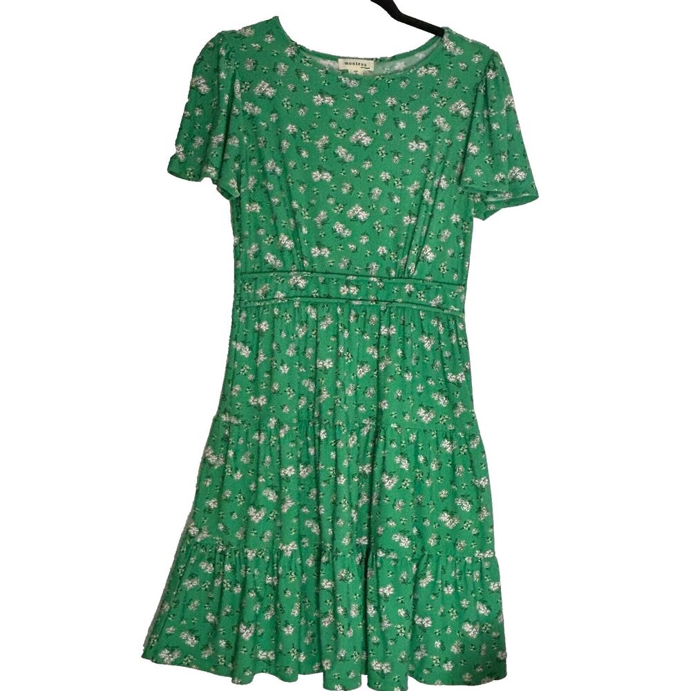 Monteau Los Angeles Dress Size Medium Mid Length floral green bell sleeve simple